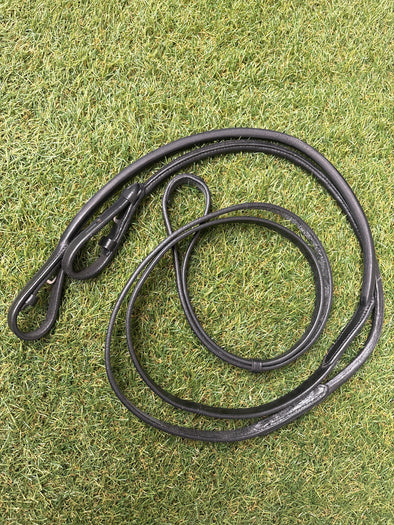Cob Size Curb Rolled Leather Rein - Black